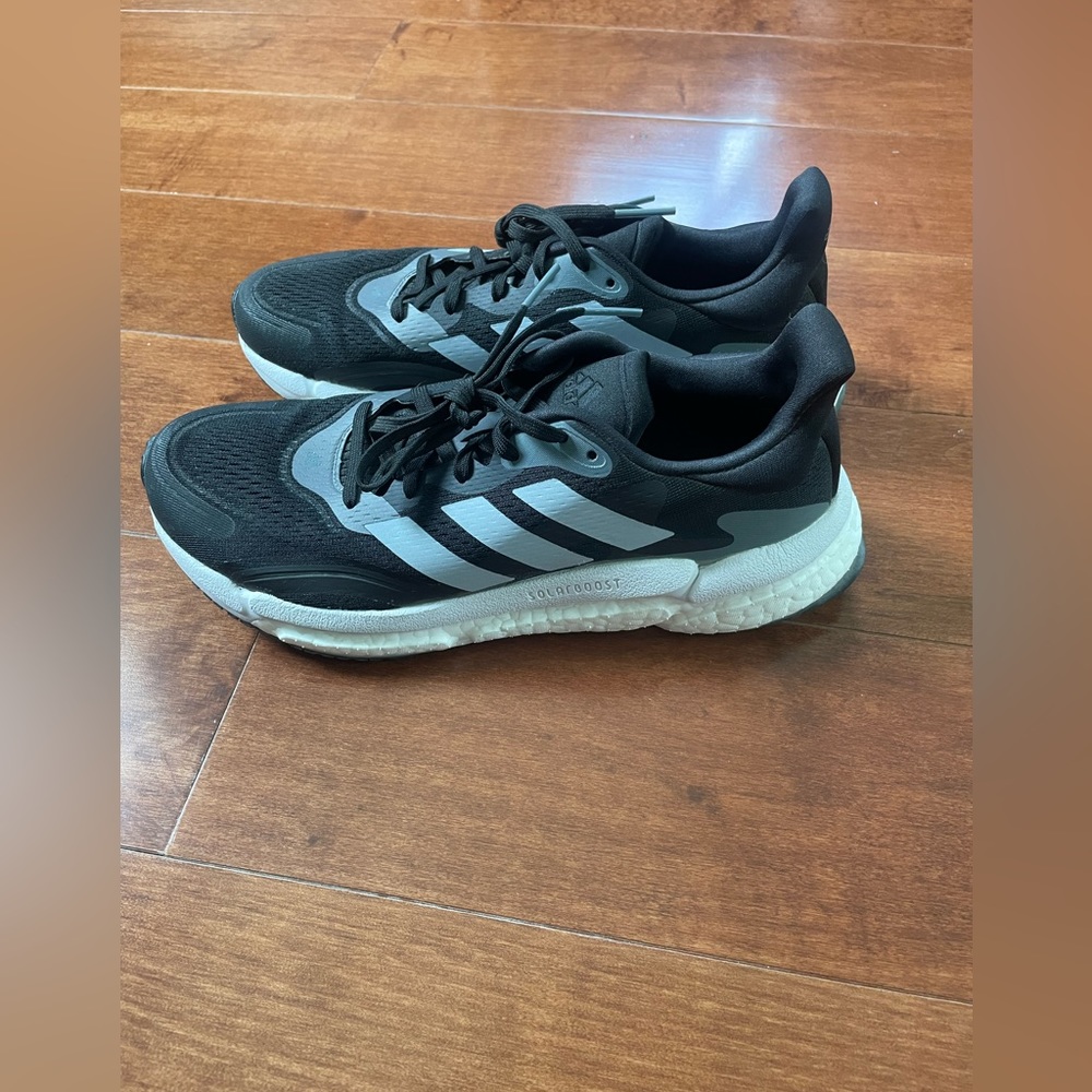 *SOLD** Women’s Adidas Solar Boost 3